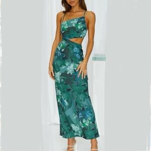 Count It In Midi Dress Green